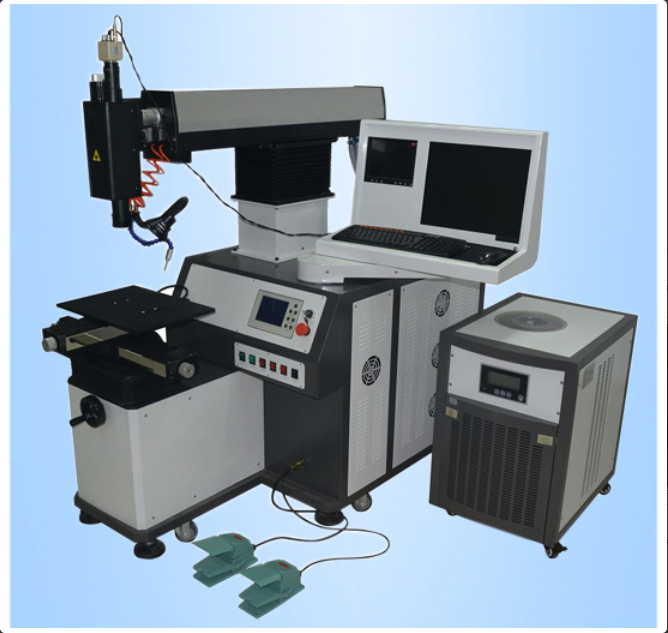 自動化激光焊接機 激光焊接機 模具補焊機 青島通用激光焊接機 自動化激光焊接機 激光焊接機 模具補焊機 青島通用激光焊接機